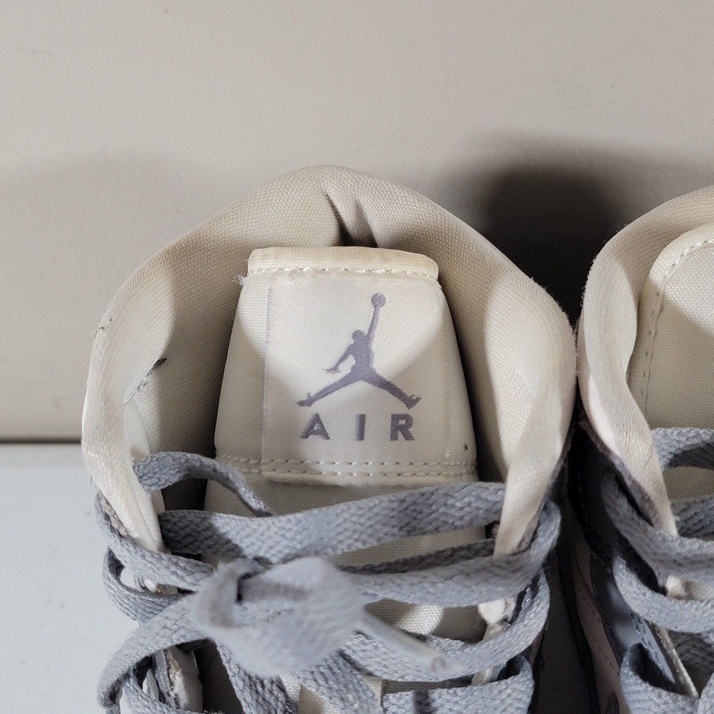 Nike Air Jordan 1 Mid Stealth Sail Grey White BQ6472-115 Women's Size 8 - Picture 6 of 10